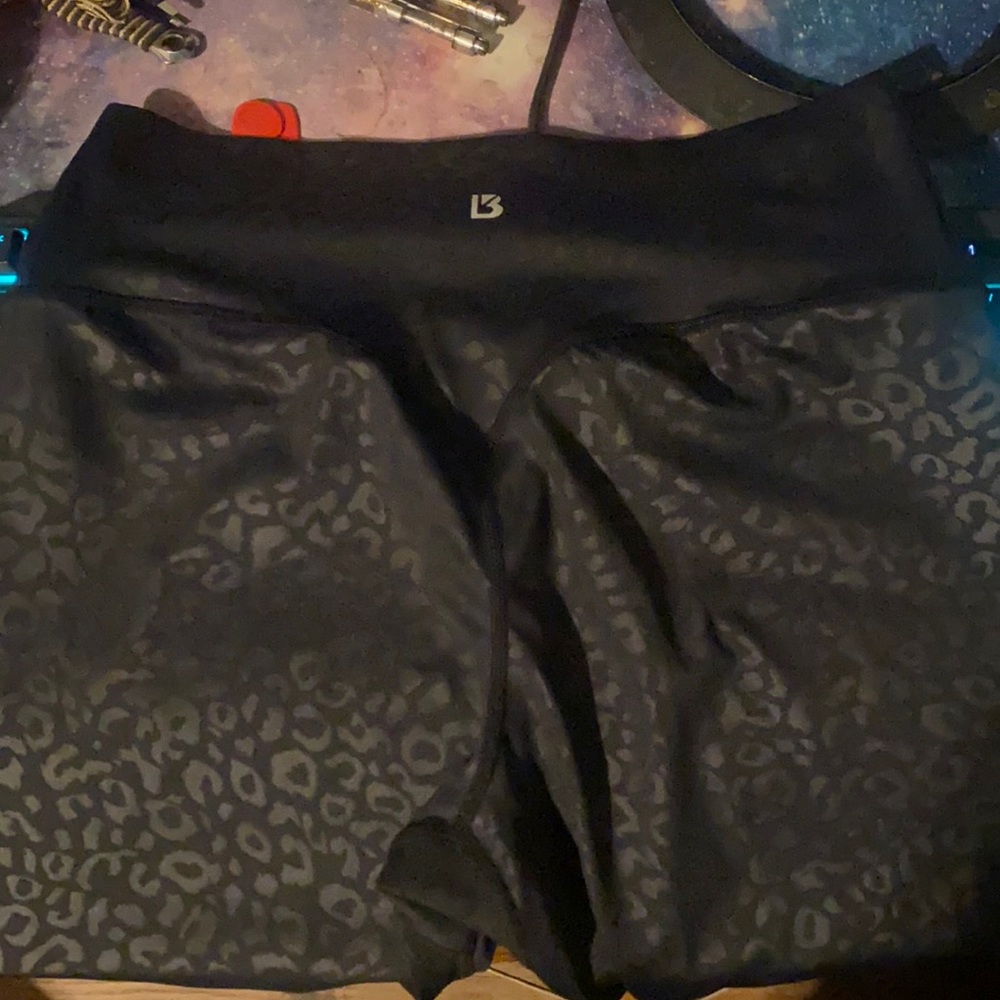 Buff bunny leggings